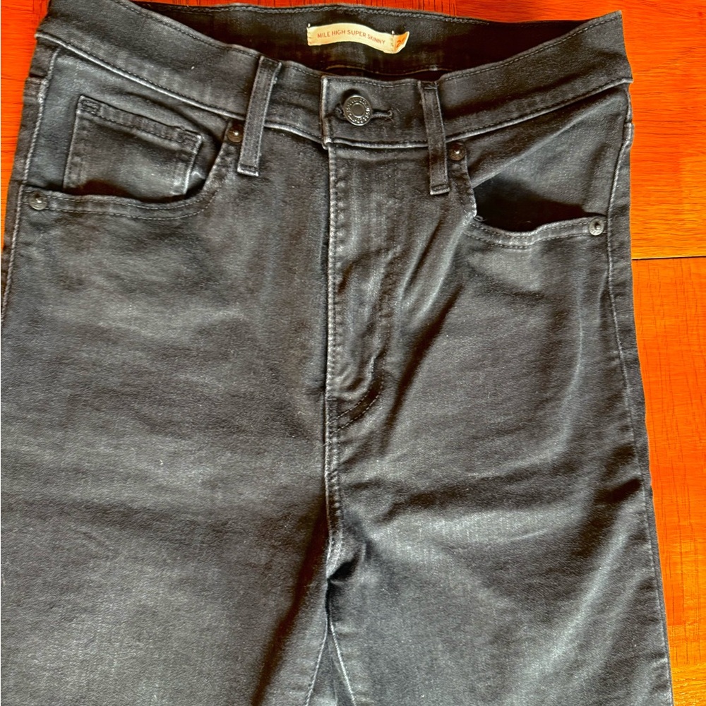 Levi’s Mile High Super Skinny Jeans (Black) - Picture 3 of 4